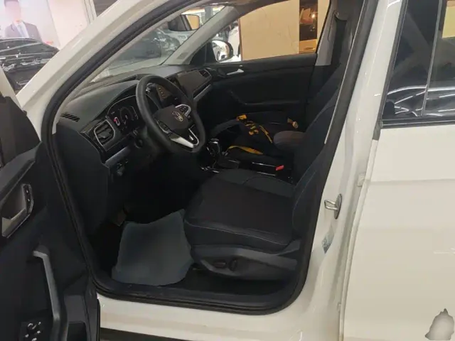 Volkswagen Tharu — Фото автомобиля 14