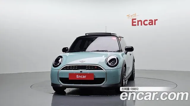 Mini Cooper — Фото автомобиля 3
