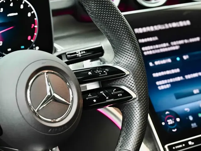 Mercedes-Benz C-Class — Фото автомобиля 23