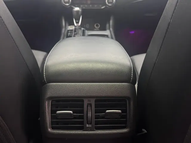 Nissan Sylphy — Фото автомобиля 15