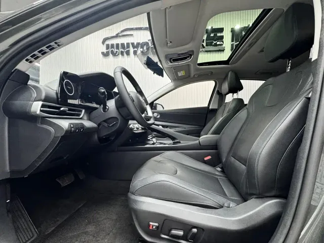 Hyundai Elantra — Фото автомобиля 9