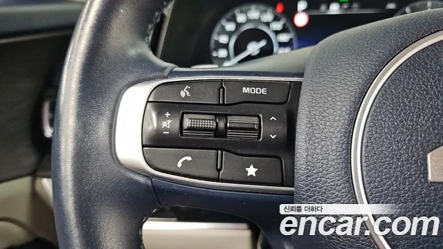 Kia Sportage Sportage 5-е поколение Бензин 1.6 турбо 2WD — Фото автомобиля 29