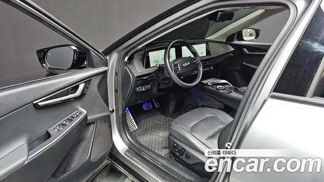 Kia EV6 — Фото автомобиля 15