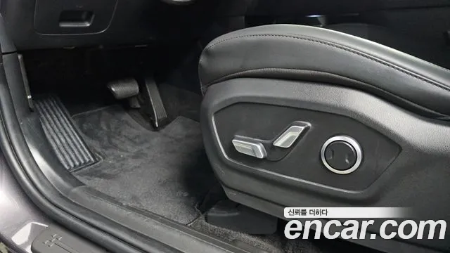 Hyundai Santa Fe MX5 — Фото автомобиля 20
