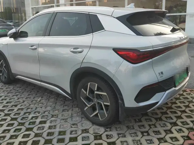 BYD Yuan PLUS — Фото автомобиля 8