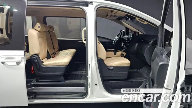 Hyundai Staria Staria Tourer 9 мест — Фото автомобиля 10