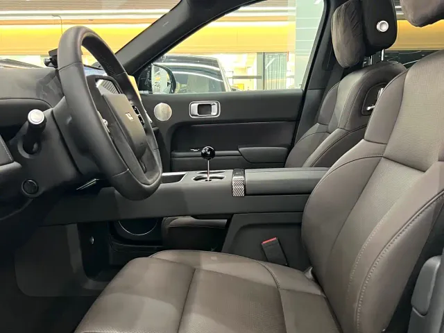 Li Auto L9 — Фото автомобиля 5