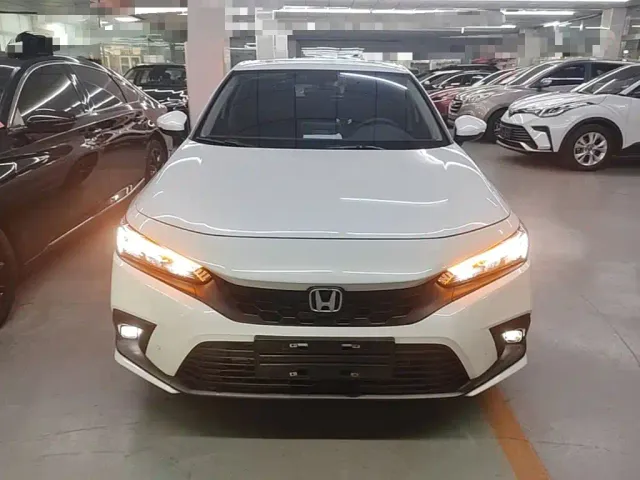Honda Civic — Фото автомобиля 2
