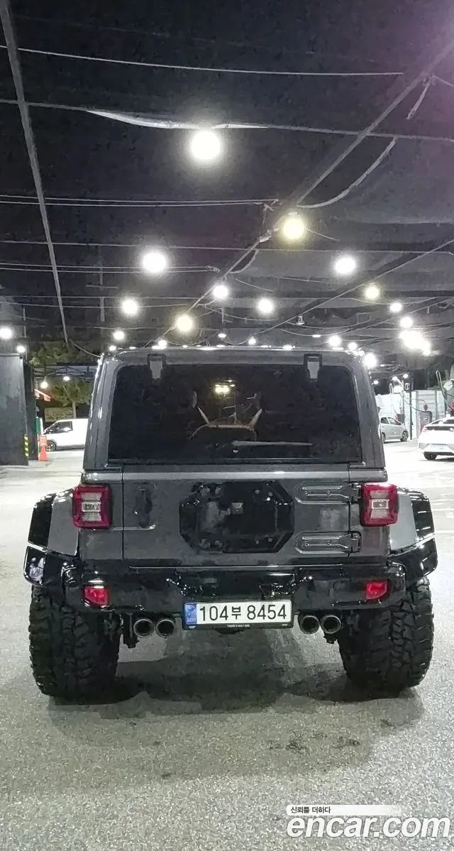 Jeep Wrangler JL — Фото автомобиля 4