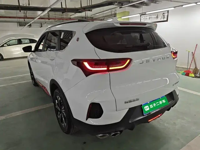Jetour X70 — Фото автомобиля 4