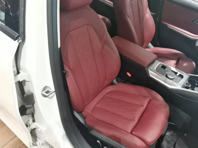 BMW 3 Series — Фото автомобиля 24