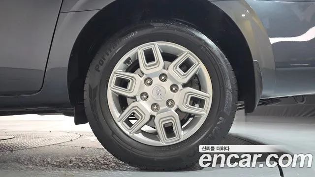Hyundai Staria — Фото автомобиля 6