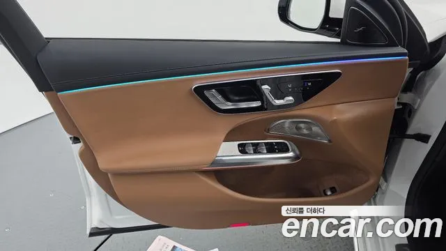 Mercedes-Benz E-Class W214 — Фото автомобиля 13