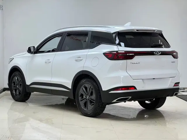 Chery Tiggo 7 — Фото автомобиля 6