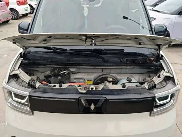 Wuling Hongguang Mini EV — Фото автомобиля 19