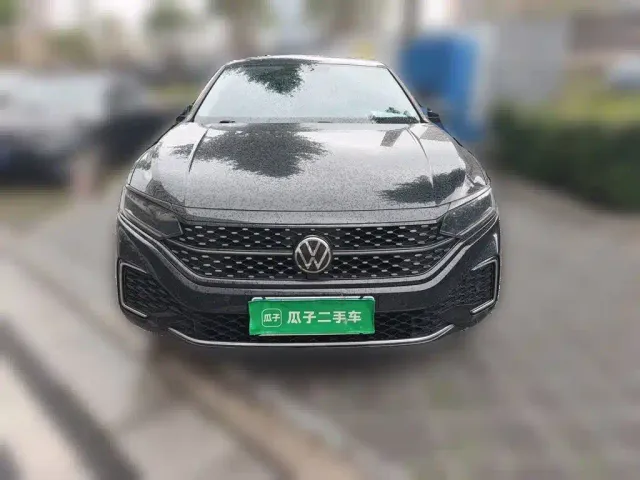 Volkswagen Passat — Фото автомобиля 22