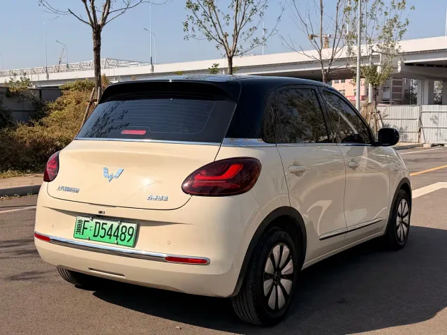 Wuling Bingo — Фото автомобиля 6