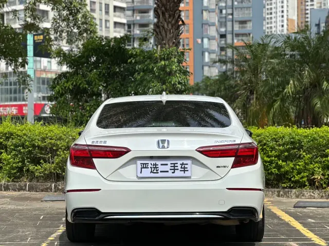 Honda Inspire — Фото автомобиля 8