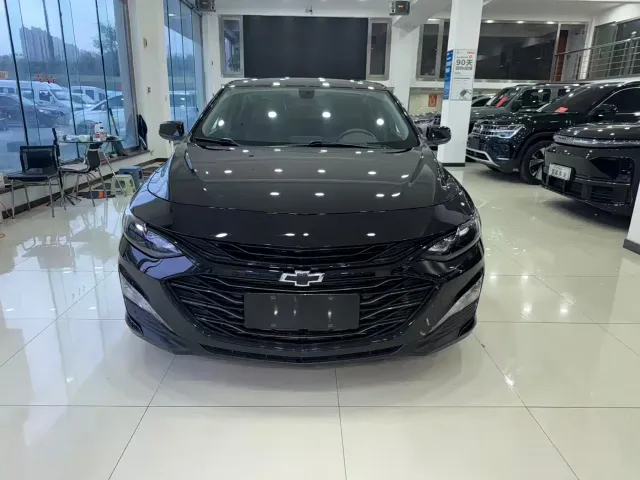 Chevrolet Malibu XL — Фото автомобиля 2