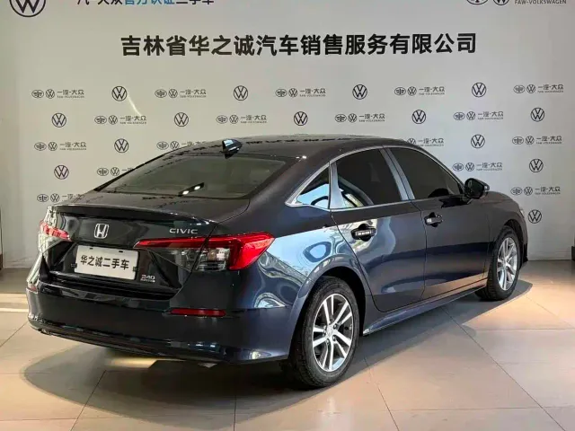 Honda Civic — Фото автомобиля 15