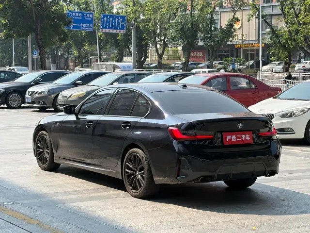 BMW 3 Series — Фото автомобиля 7