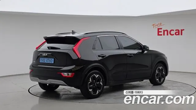 Kia Niro Niro (New) — Фото автомобиля 2
