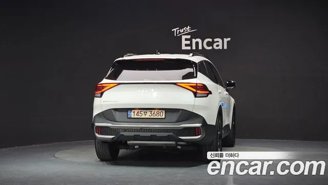 Kia Sportage Sportage 5-е поколение Бензин 1.6 турбо 2WD — Фото автомобиля 4