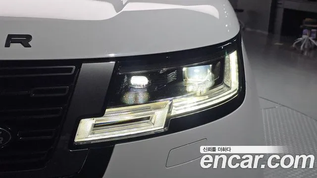 Land Rover Range Rover — Фото автомобиля 19
