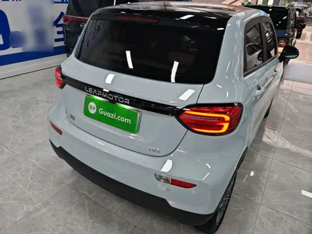 Leapmotor T03 — Фото автомобиля 6