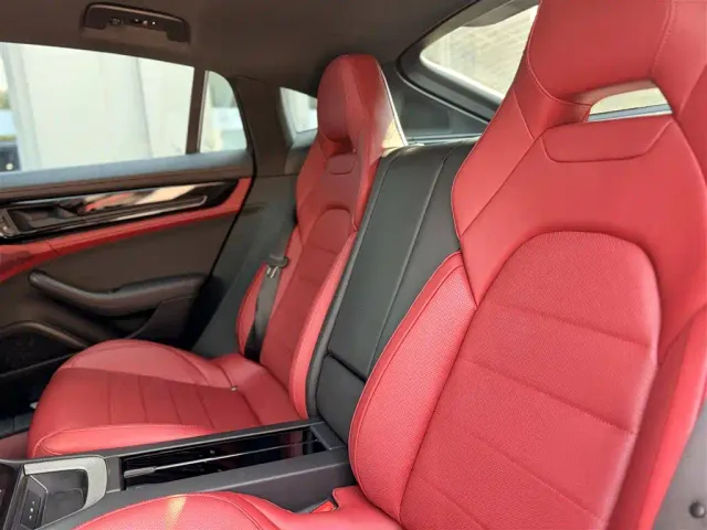 Porsche Panamera — Фото автомобиля 14