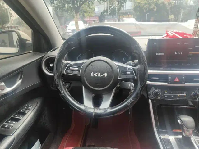 Kia K3 — Фото автомобиля 12