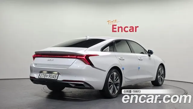 Kia K8 — Фото автомобиля 2