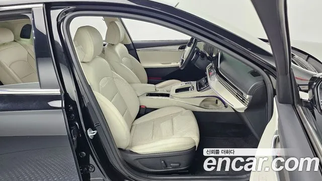 Hyundai Grandeur Новый Grandeur IG — Фото автомобиля 26