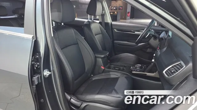 Kia Seltos Новый Seltos Бензин 1.6 турбо 2WD — Фото автомобиля 8