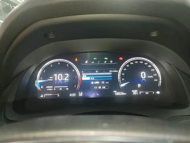 Toyota Camry — Фото автомобиля 11