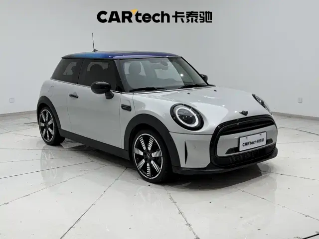 MINI Hatch — Фото автомобиля 2
