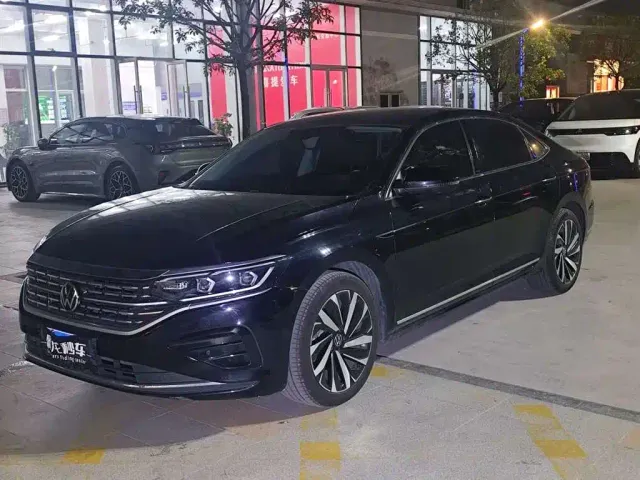 Фотография автомобиля — Volkswagen Passat