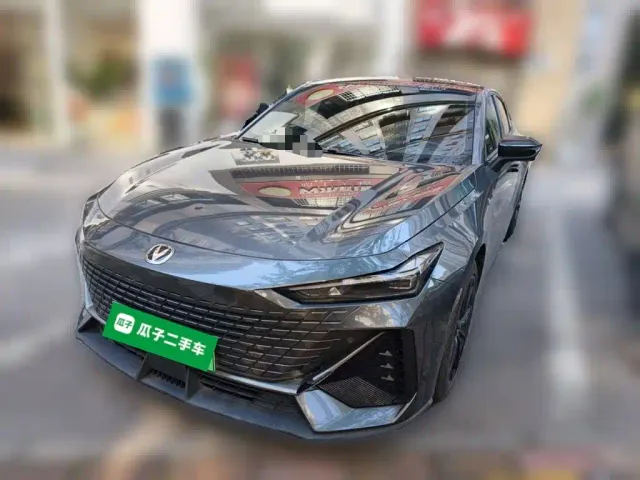 Фотография автомобиля — Changan UNI-V