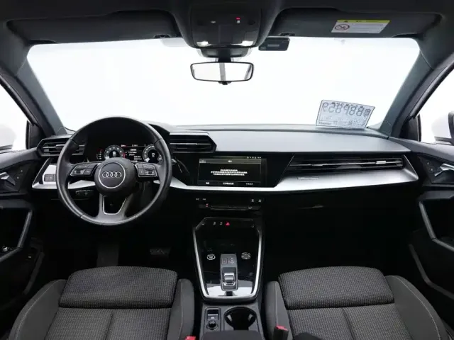Audi Audi A3 2022 Sportback 35 TFSI Progressive Sport — Фото автомобиля 13