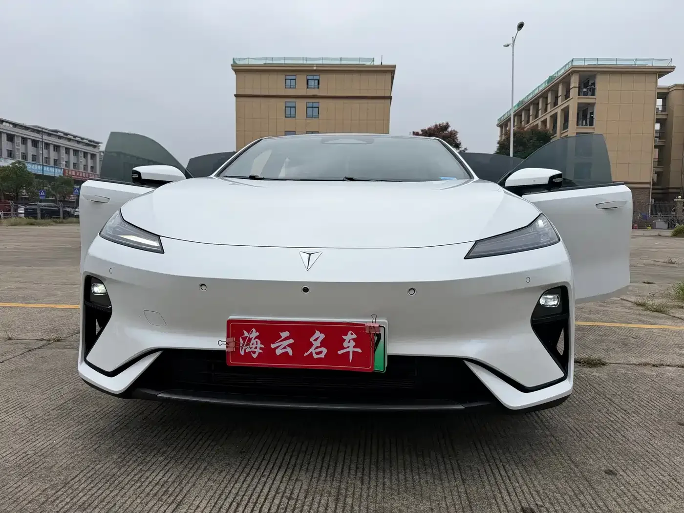 Deepal Shenlan L07 2024 230Max Qiankun Intelligent Driving ADS SE Extended Range — Фото автомобиля 25