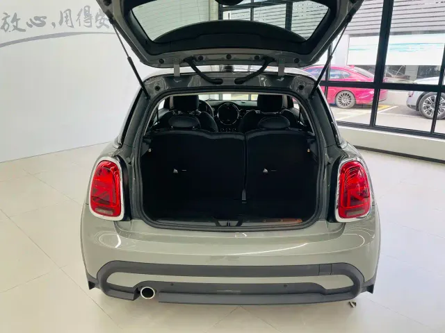 MINI Hatch — Фото автомобиля 13
