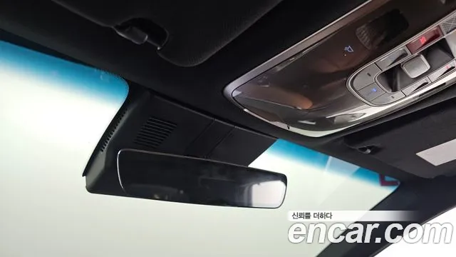 Genesis GV70 2.5T Бензин 2WD — Фото автомобиля 18