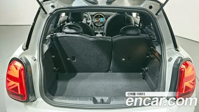 Mini Cooper — Фото автомобиля 20