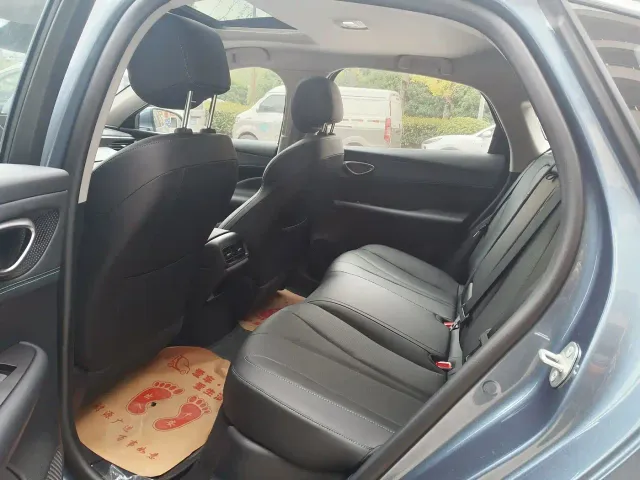 BYD Seal 05 DM-i — Фото автомобиля 14
