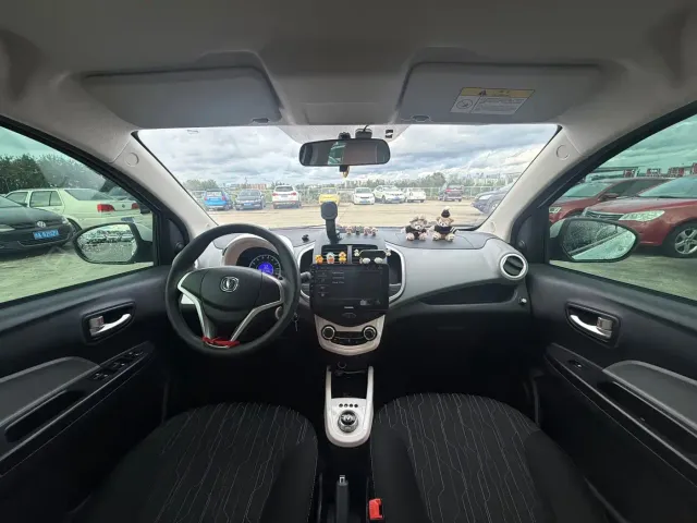 Changan Benben E-Star — Фото автомобиля 13