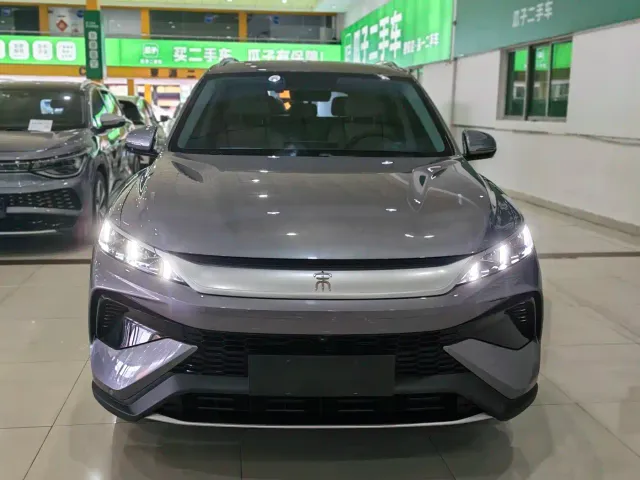 BYD Song Pro — Фото автомобиля 3