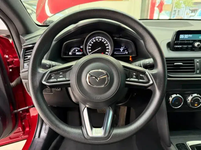 Mazda CX-4 — Фото автомобиля 11
