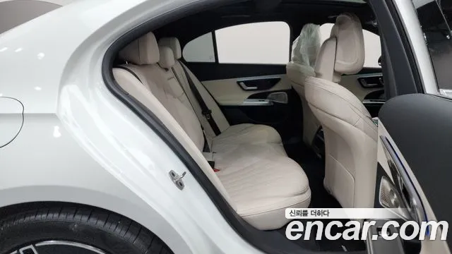 Mercedes-Benz E-Class E-класс W214 — Фото автомобиля 8