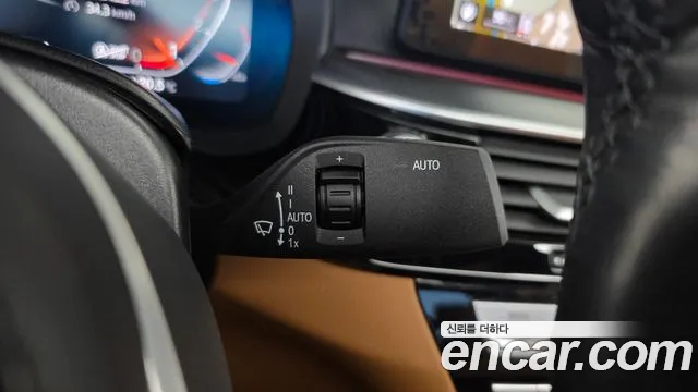 BMW 5 Series G30 — Фото автомобиля 28