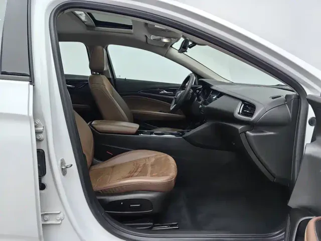 Buick Regal — Фото автомобиля 23